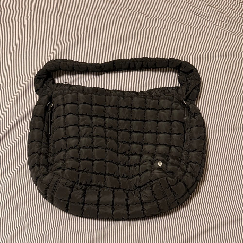 FP Movement - Quilted Carryall Bag - Picture 2 of 3
